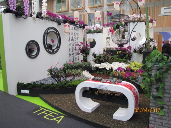 台灣團隊展出「茶韻花鄉」