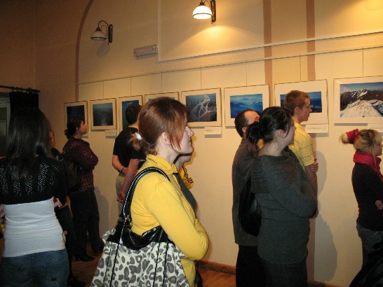 Sublime Taiwan Photo Exhibition &amp; Donation to Hospice in Radom 07