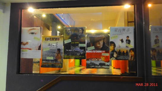 2011.03.28 Inauguracion de la muestra de cine de Taiwan en el Shopping del Sol, a partir de las 19:30, con un numeroso publico