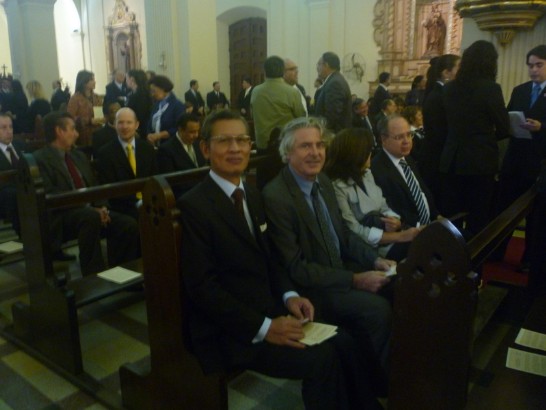 2010.05.18 黃大使參加大教堂參加祈福彌撒