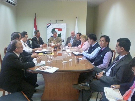 2010.05.04 訪團成員與Rojas局長、Armin Hamann次長、Núñez主席、LLorens主席等會談情形。