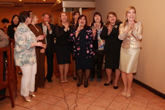 巴將領友人之夫人合唱