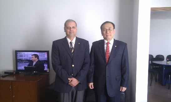 劉大使德立與巴國新任急難部長Joaquín Daniel Roa Burgos合影