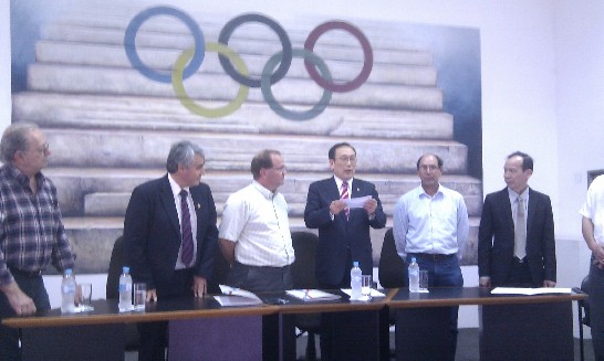 劉大使德立於贈交典禮致詞