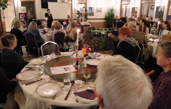 Ambassador Lee welcomes the members of International Women´s Club