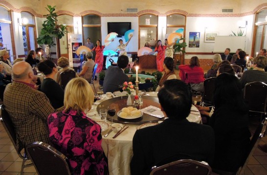 Traditional Chinese fan dance performance