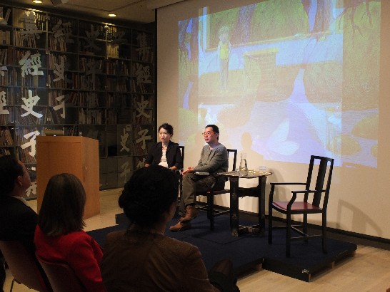 Ambassador Lee with Boriana Åberg and Lotta Olsson, members of parliament, listening to the interview with Jimmy Liao.