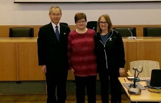 Taipei Mission in Sweden’s Representative Thomas Cheng and Member of Parliament Siv Holma at Kiruna City Hall