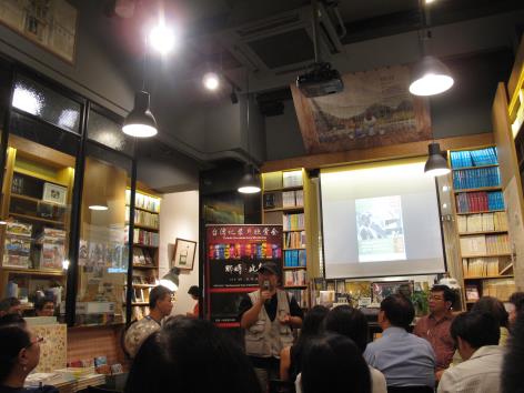 陳懷恩導演在「草根書屋」演講「我的臺灣電影經驗」