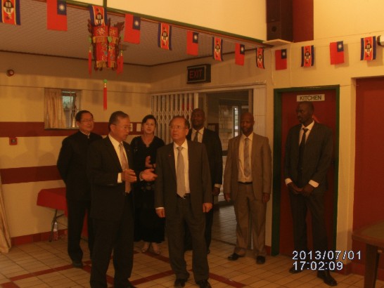吳委員長英毅7月1日蒞臨駐史瓦濟蘭大使館訪問