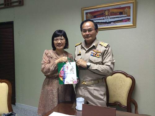 本處教育室拜會孔敬中等教育服務區第25辦公室廳長Rungson Thuannadee洽談教育合作事宜