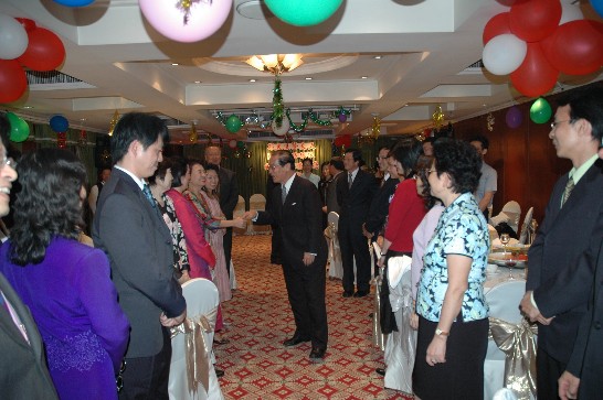 本處全體同仁歡送鄭代表伉儷