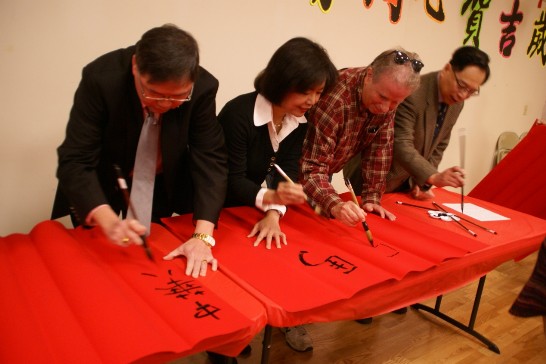 洪處長與參加者合影