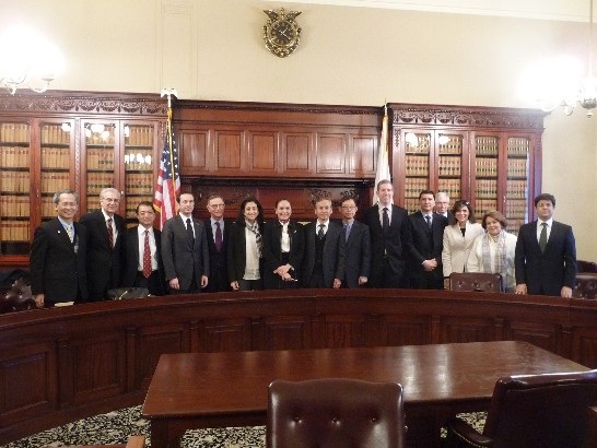 本處出席新英格蘭各州新（連）任州長、副州長宣誓就職典禮