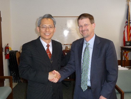 賴處長銘琪拜會佛蒙特州眾議長Shap Smith