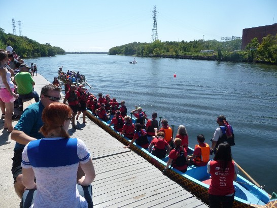 台灣日龍舟賽另一景