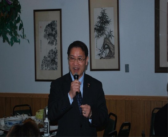 駐處陳廖東周處長在休士頓中華公所新、舊任主席交接儀式上致詞