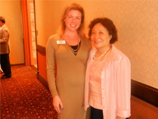 奧斯汀學院校長 Marjorie Hass、吳組長合影