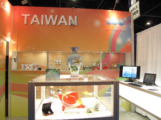「第二屆亞美消費電子及一般商品雙年展」台灣精品館展示現場