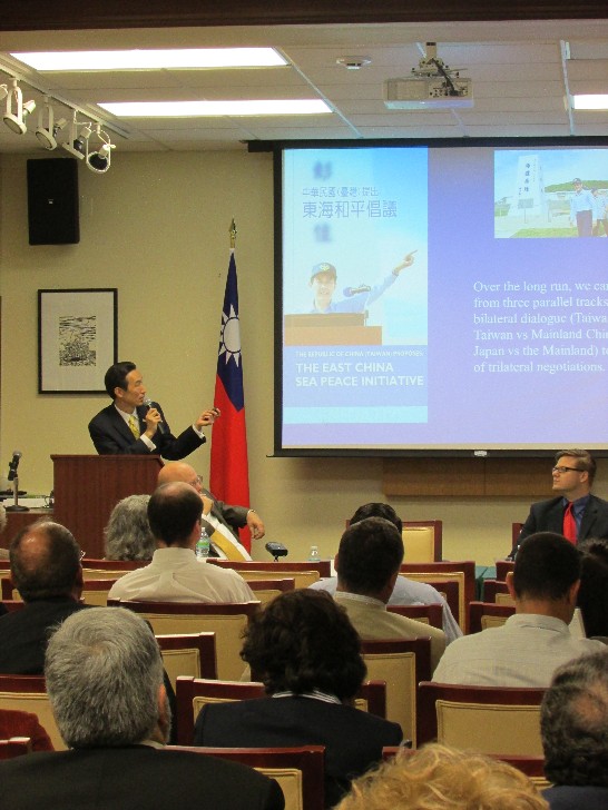 邁阿密辦事處長牟華瑋宣達東海和平倡議及我對釣魚台主權 