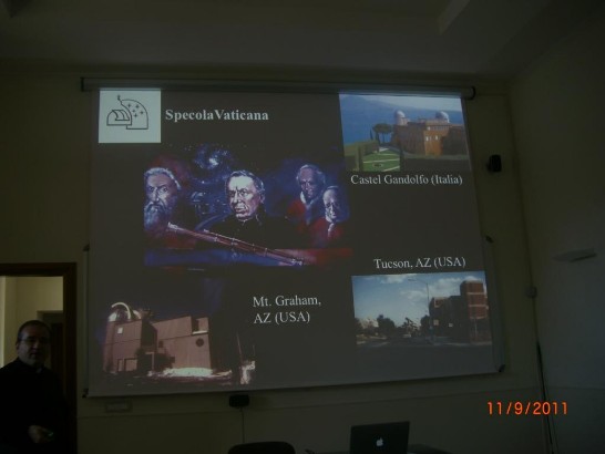Images during the presentation of the Vatican Observatory by Father José Funes.