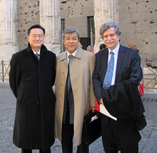 Ambassador Wang with the Japanese and Turkish ambassador