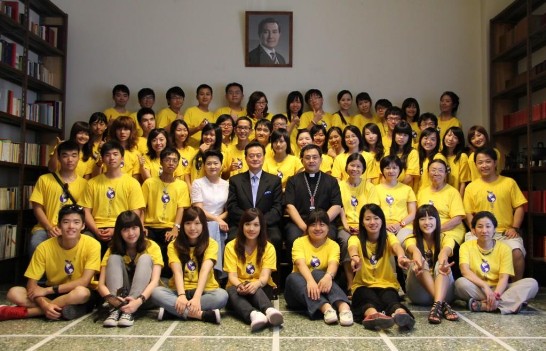 1.	Group picture with Ambassador and Mrs. Wang (6th and 7th from right) and Sister Tu and Father Tsao (4th and 5th from right) at the Chancery