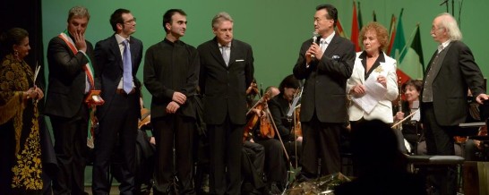 Ambassador Larry Wang (3rd from right), Georgian winner Mamikon Nakhapetov (4th from left), and Prof. Marcella Crudeli (1st from left)
