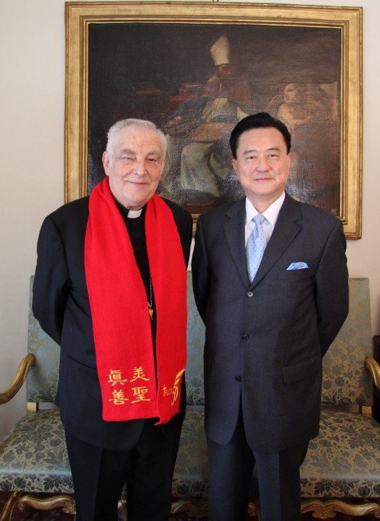 Ambassador Wang with Cardinal Grocholewski who is wearing the red scarf from Fu-Jen Catholic University.