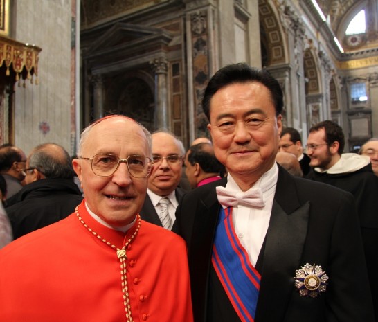 Ambassador Wang with the newly-elected Cardinal Fernando Filoni, Italian, Prefect of the Congregation for the Evangelization of Peoples.
