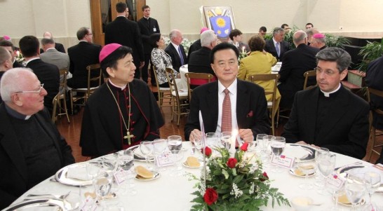 Ambassador Larry Wang (2nd from right) sits next to Archbishop Savio Tai-fai Hon (2nd from left), Rev. Msgr. José Avelino Bettencourt (1st from right) and Fr. Giuseppe Bellucci (1st from left).