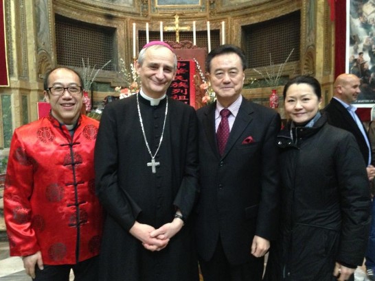 Ambassador and Mrs. Larry Yu-yuan Wang (2nd and 1st from right), with Auxiliary Bishop of the Diocese of Rome H.E. Msgr. Matteo Maria Zuppi (2nd from left) and Fr. Michael Wu (1st from left) inside the Church.