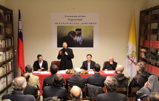 教廷「萬民福音部」秘書長韓大輝總主教應邀致詞