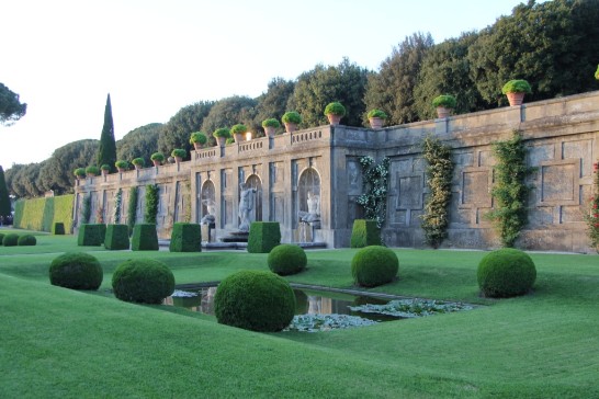 宏偉的秘密花園之一