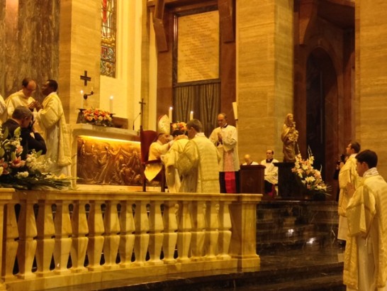 修士晉升執事彌撒情形