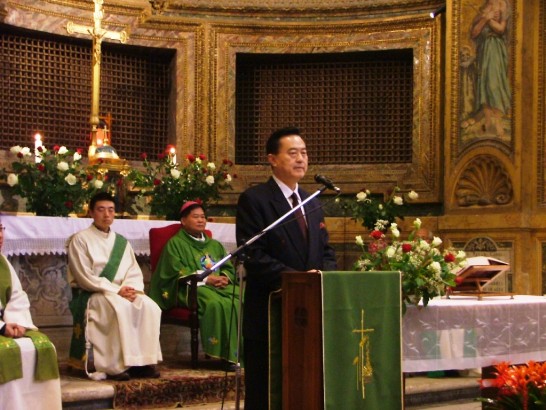 中華民國駐教廷大使王豫元十月五日在羅馬華人聖堂（San Bernardino da Siena ,Via Panisperna 256）向旅居義大利華人教友問候。