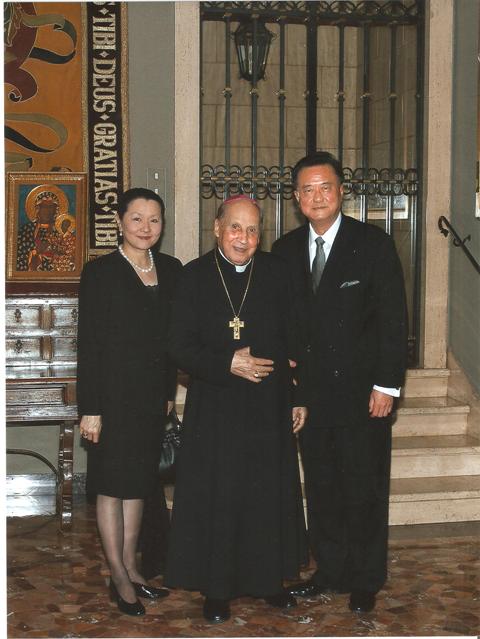 主業會蔡浩偉總監與王豫元大使夫婦在該會合影。