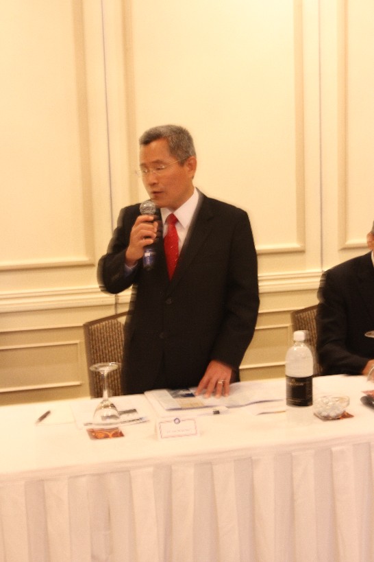 徐代表12月13日於斐京主持「東海和平倡議」研討會