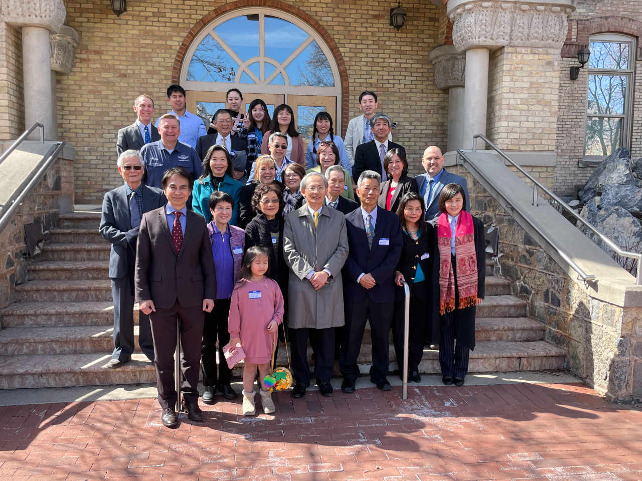 賴處長應邀見證我國立中興大學與猶他州立大學簽署合作備忘錄 2022.03.23