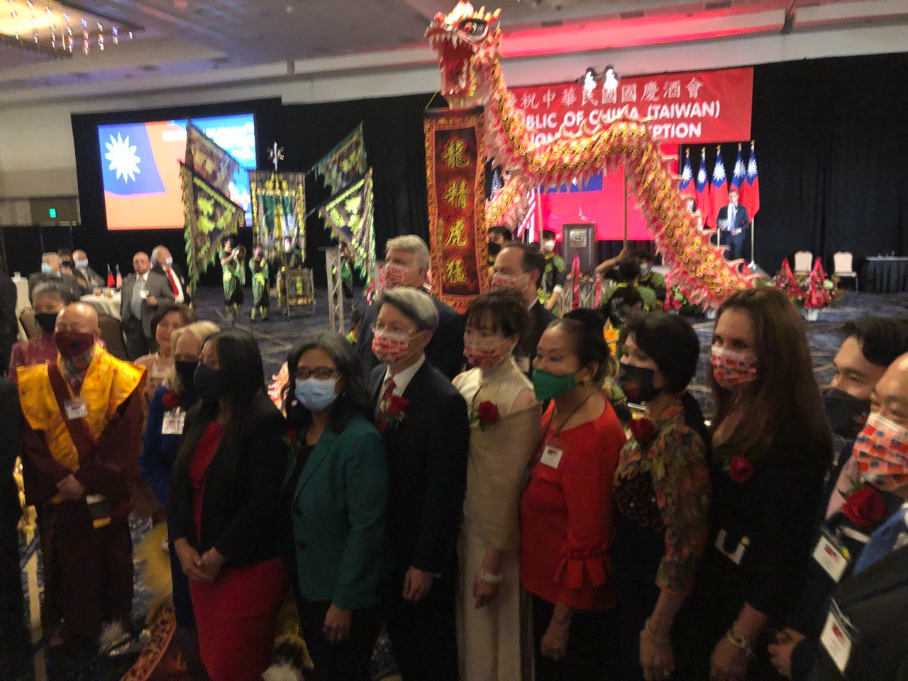 photo6271396325635501763