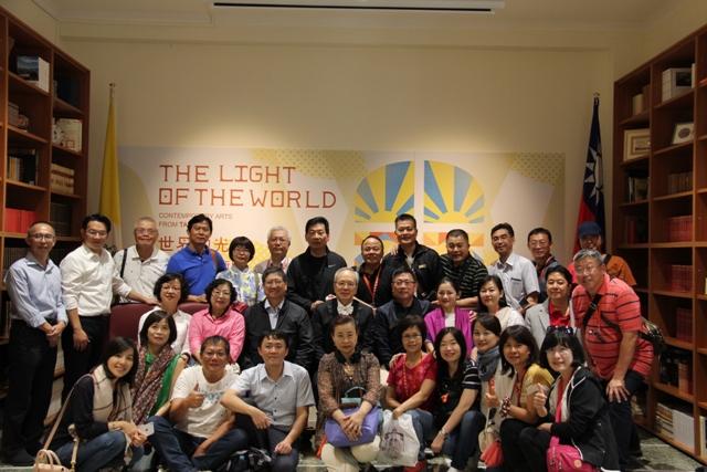 新竹縣楊縣長文科於本(10月6)日上午11時率團一行22人前來本館訪問。