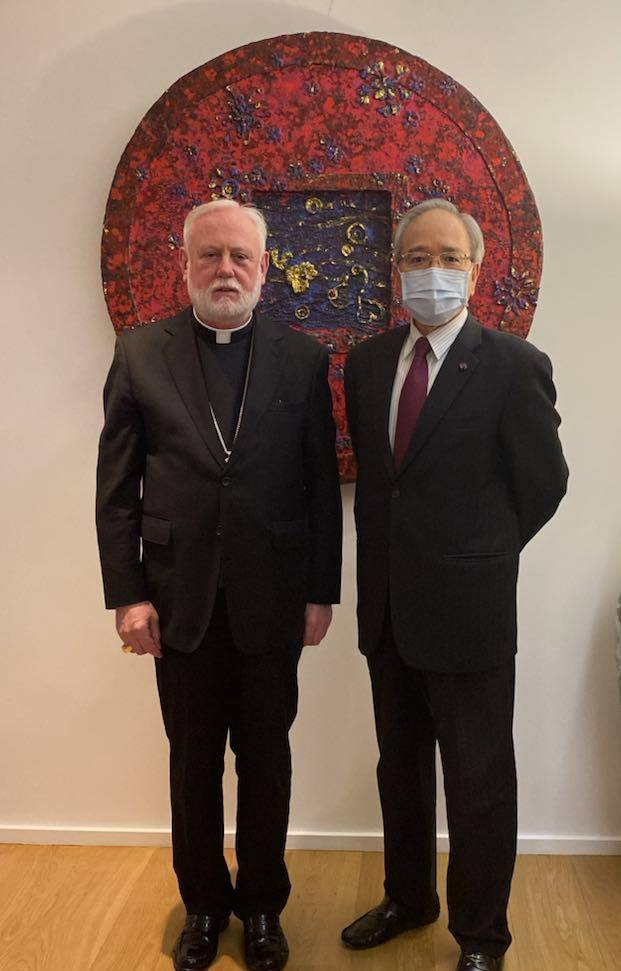 教廷外交部長Paul Richard Gallagher與我們一起共度農曆春節，並且為新搬遷的館長職務宿舍降福，祈求天主的聖靈，賜福予臺灣人民。