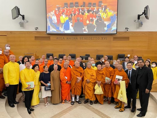 駐教廷大使館與教廷跨宗教對話部合辦「天主教與佛教交流研討會」，佛光山派員與會，闡述與天主教間密切交流的事例。