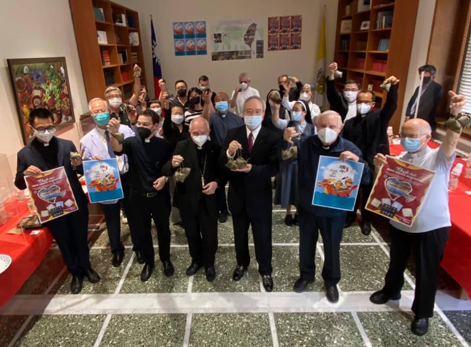 Celebration the Dragon Boat Festival with Embassy's friends on 14 of June