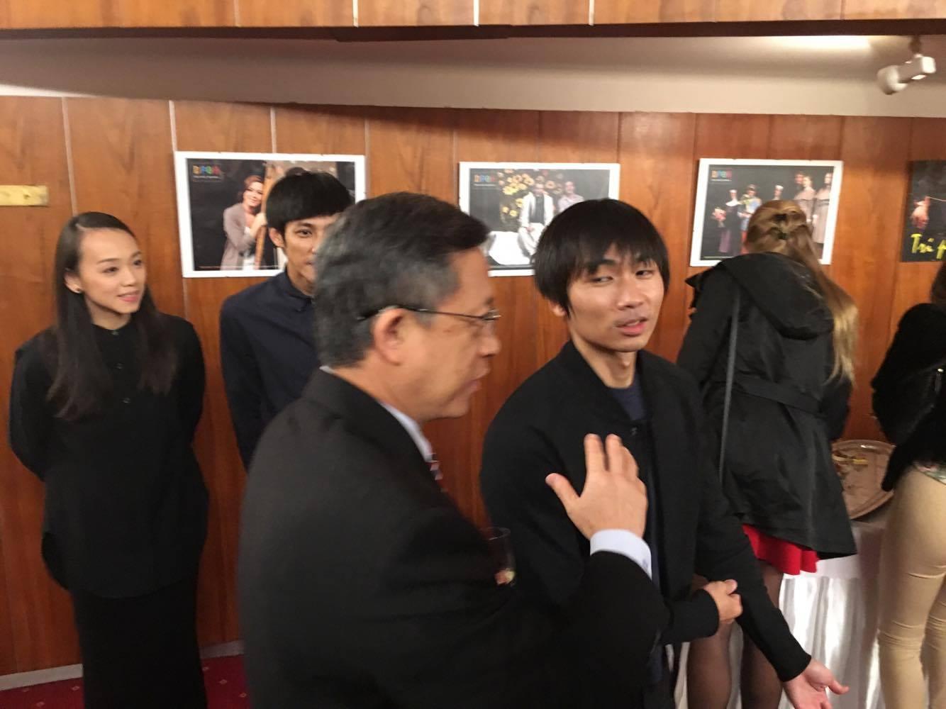 Opening Performance by Taiwanese dancer, "Huang-yi and Kuka", at International Contemporary Dance Festival "Bratislava in Movement"