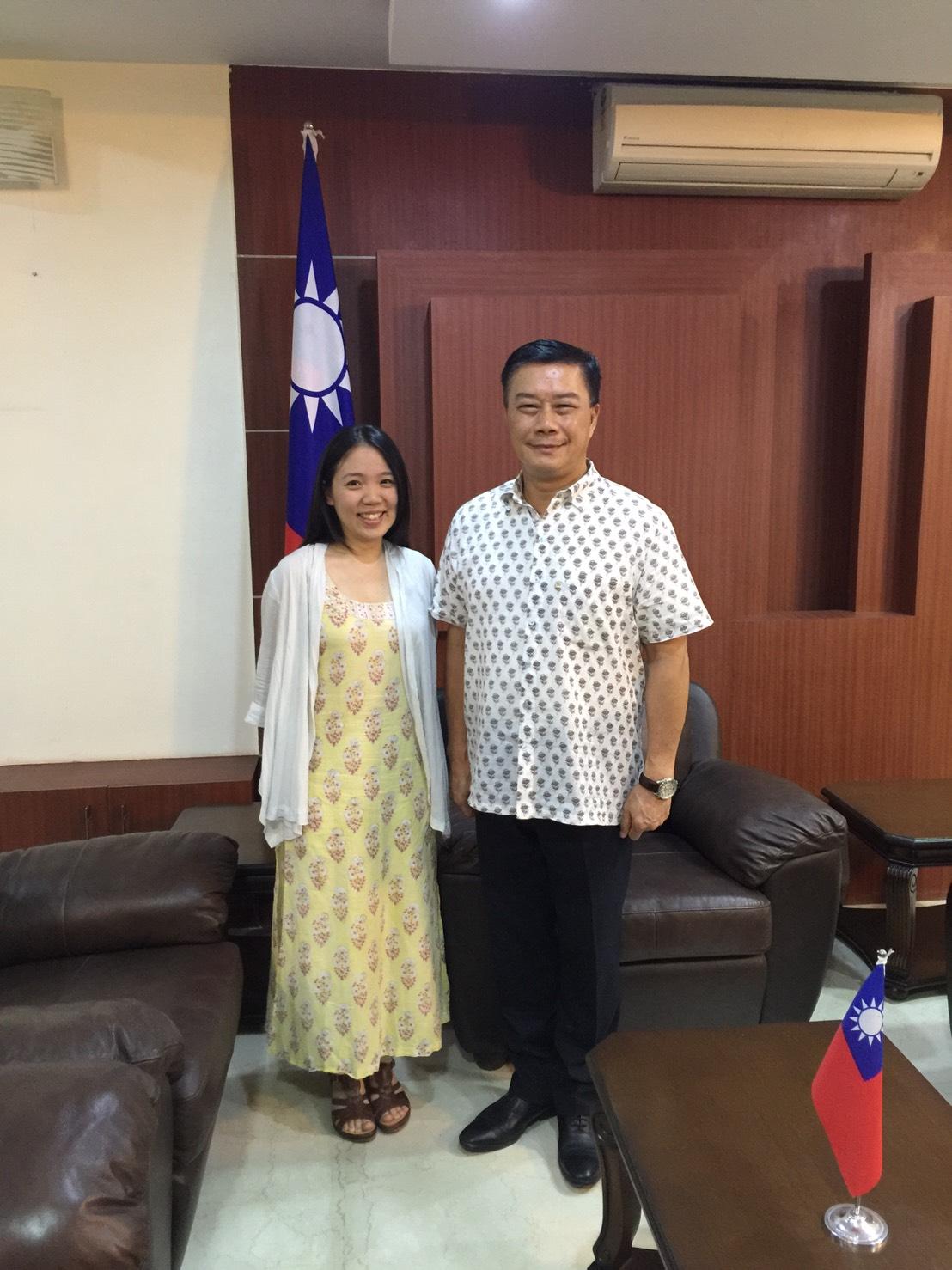 李朝成處長（右）
鄒宛育老師（左）
