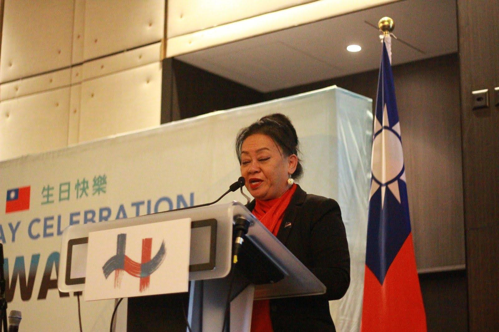 友邦馬紹爾群島駐團常代迪布倫(Doreen deFrum)大使在國慶酒會致詞