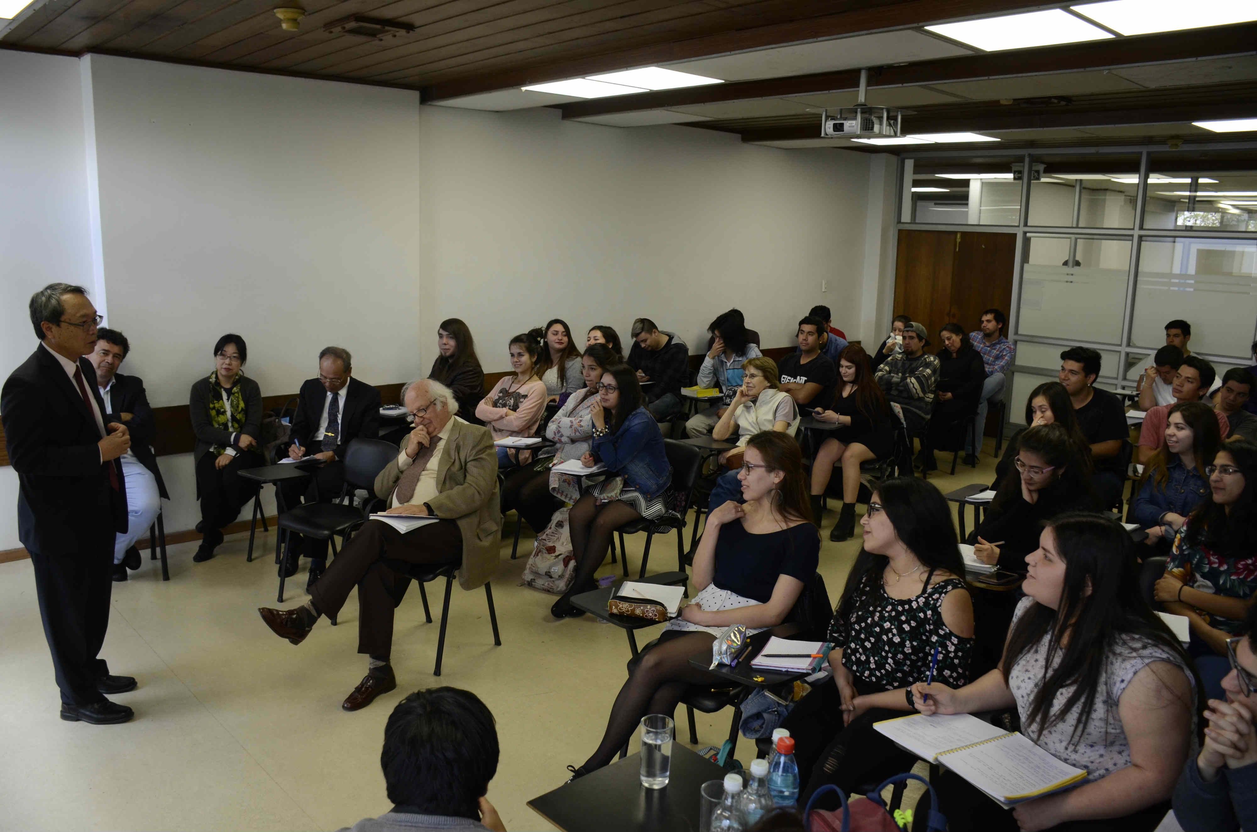 陳大使講演實況