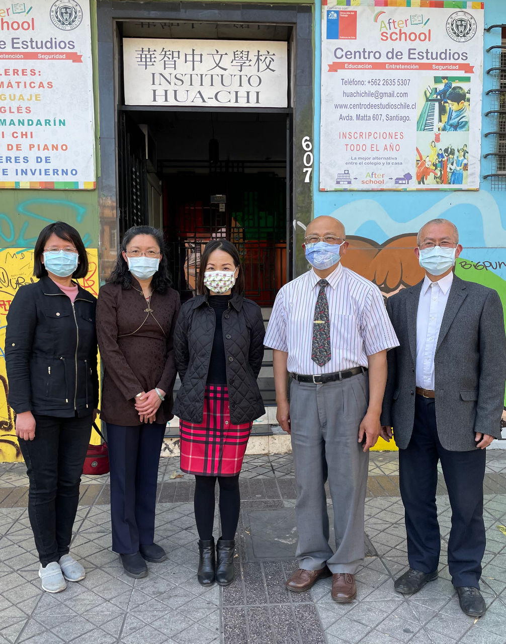 駐處劉代表參訪智京華智中文學校，並與李董事長金益及王校長玉妮等進行座談。