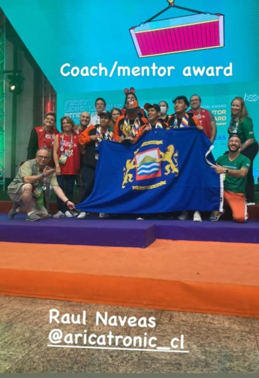 ARICA技職中學團隊獲頒教練獎